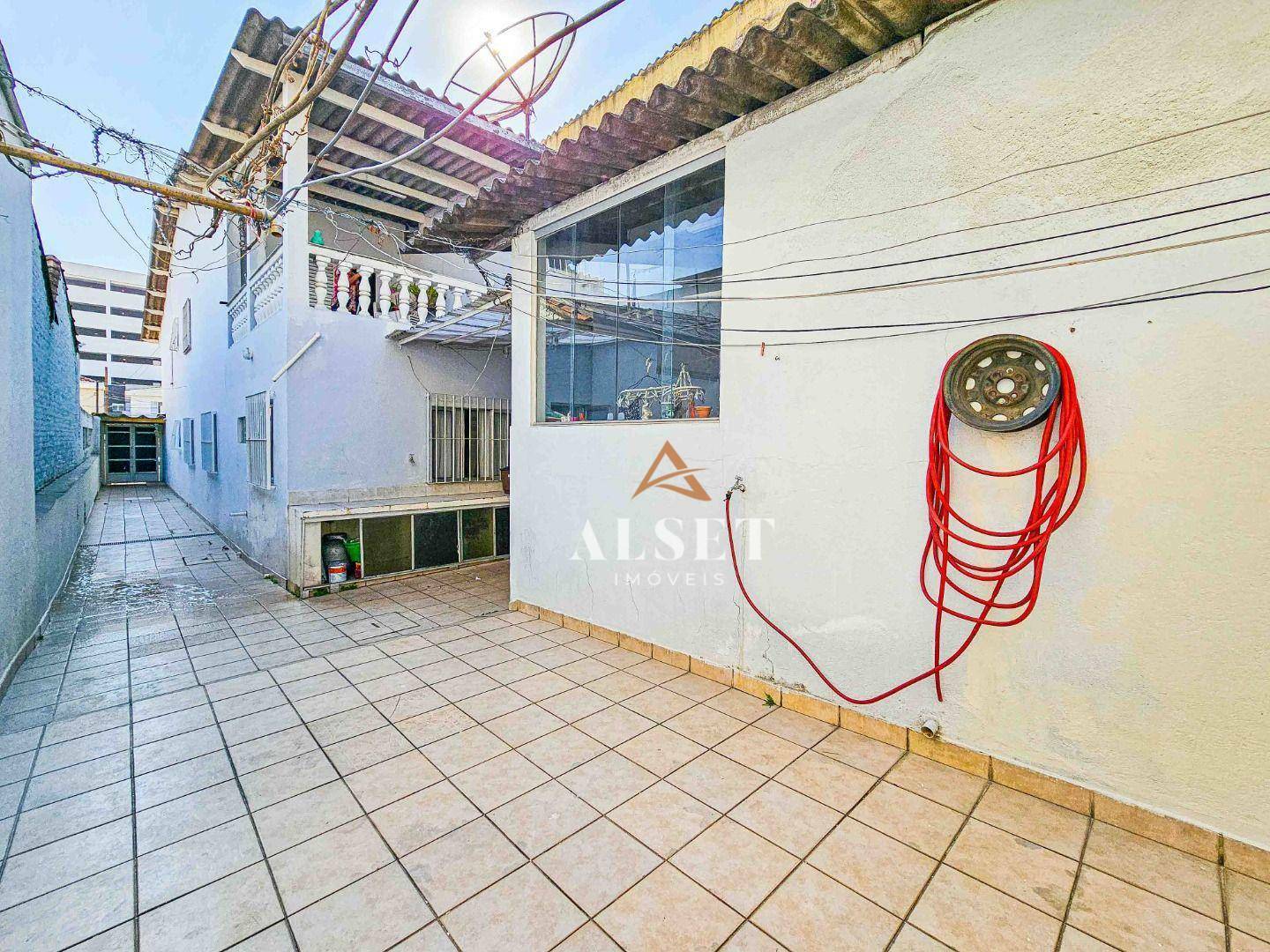 Sobrado à venda com 3 quartos, 220m² - Foto 26