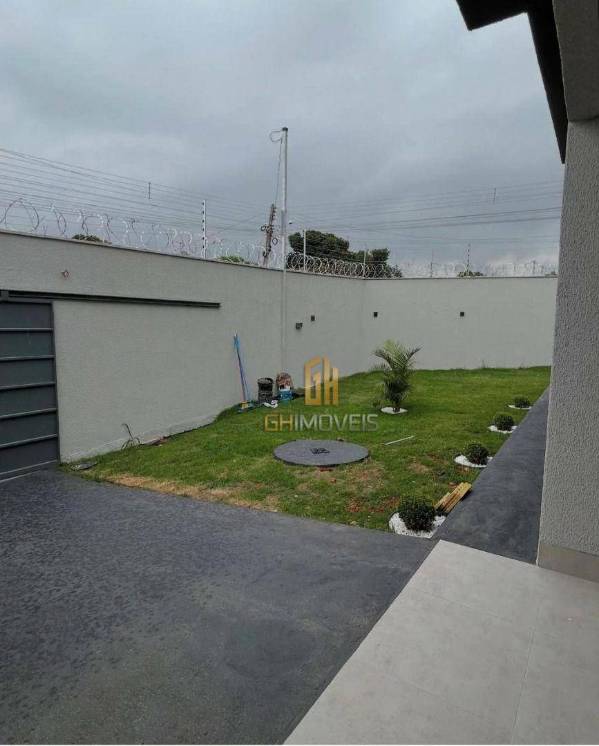 Casa à venda com 3 quartos, 98m² - Foto 3