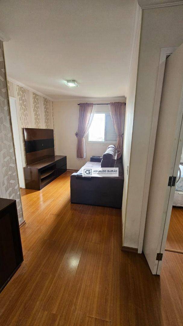 Apartamento à venda com 1 quarto, 43m² - Foto 2