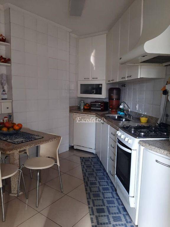 Apartamento à venda com 3 quartos, 144m² - Foto 5