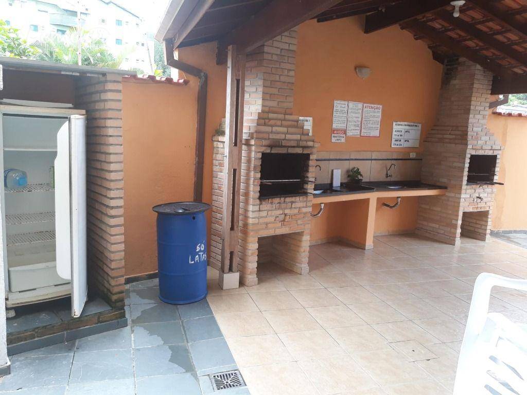 Apartamento à venda com 2 quartos, 67m² - Foto 12