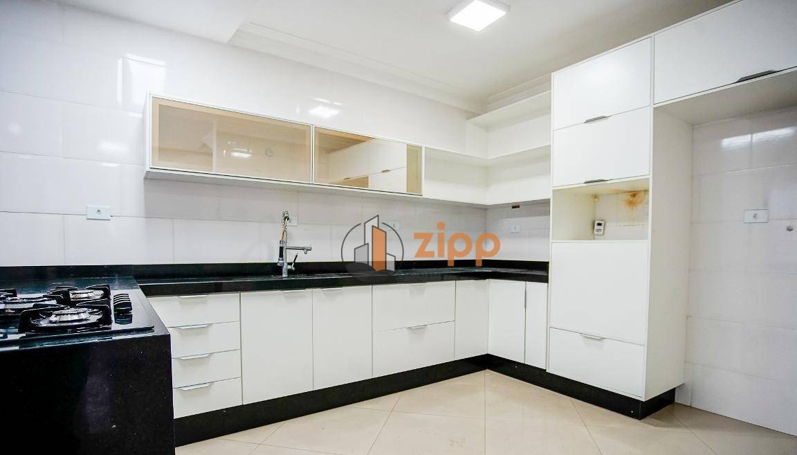 Sobrado à venda com 3 quartos, 270m² - Foto 19