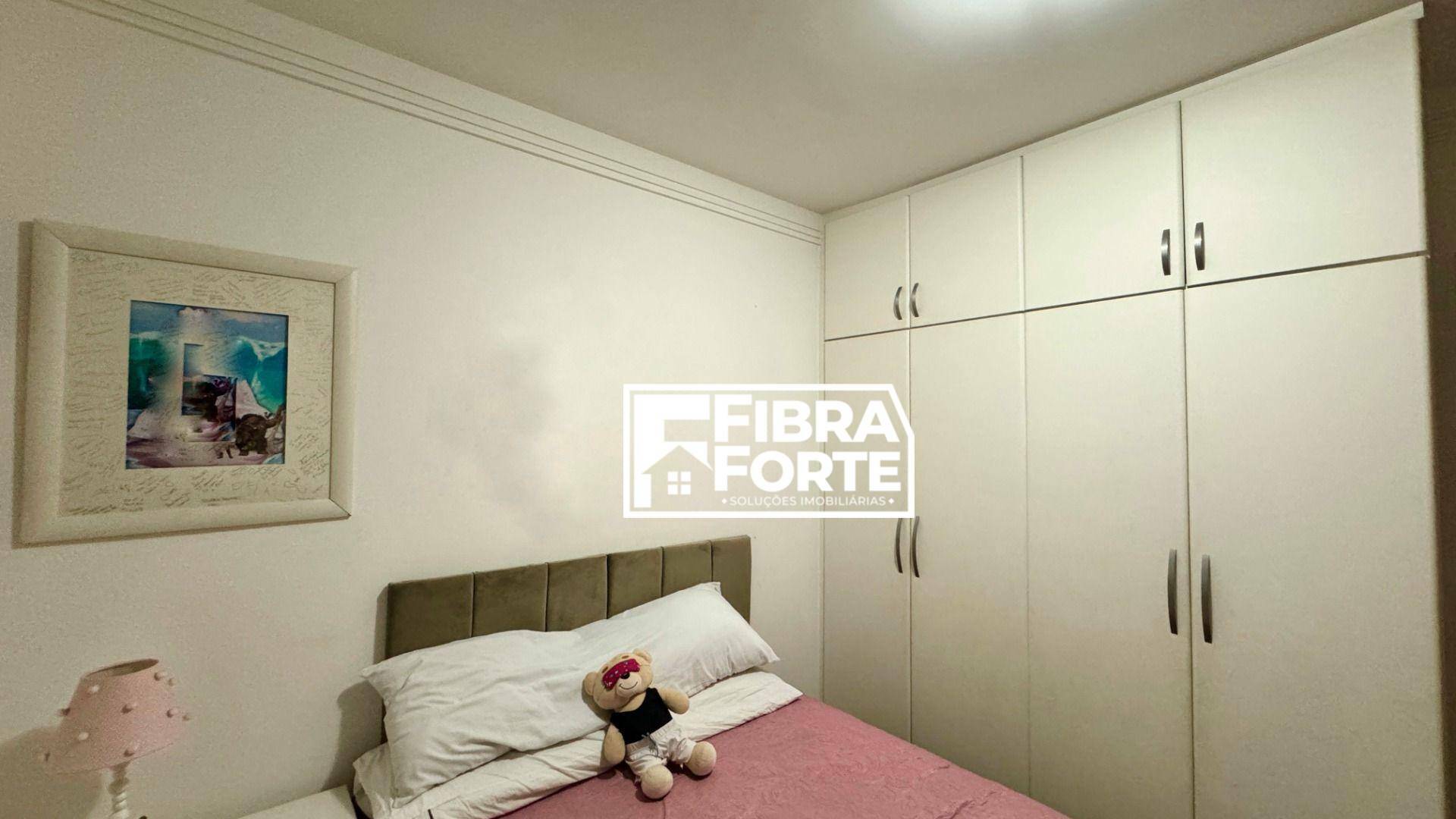 Casa de Condomínio para alugar com 3 quartos, 200m² - Foto 23