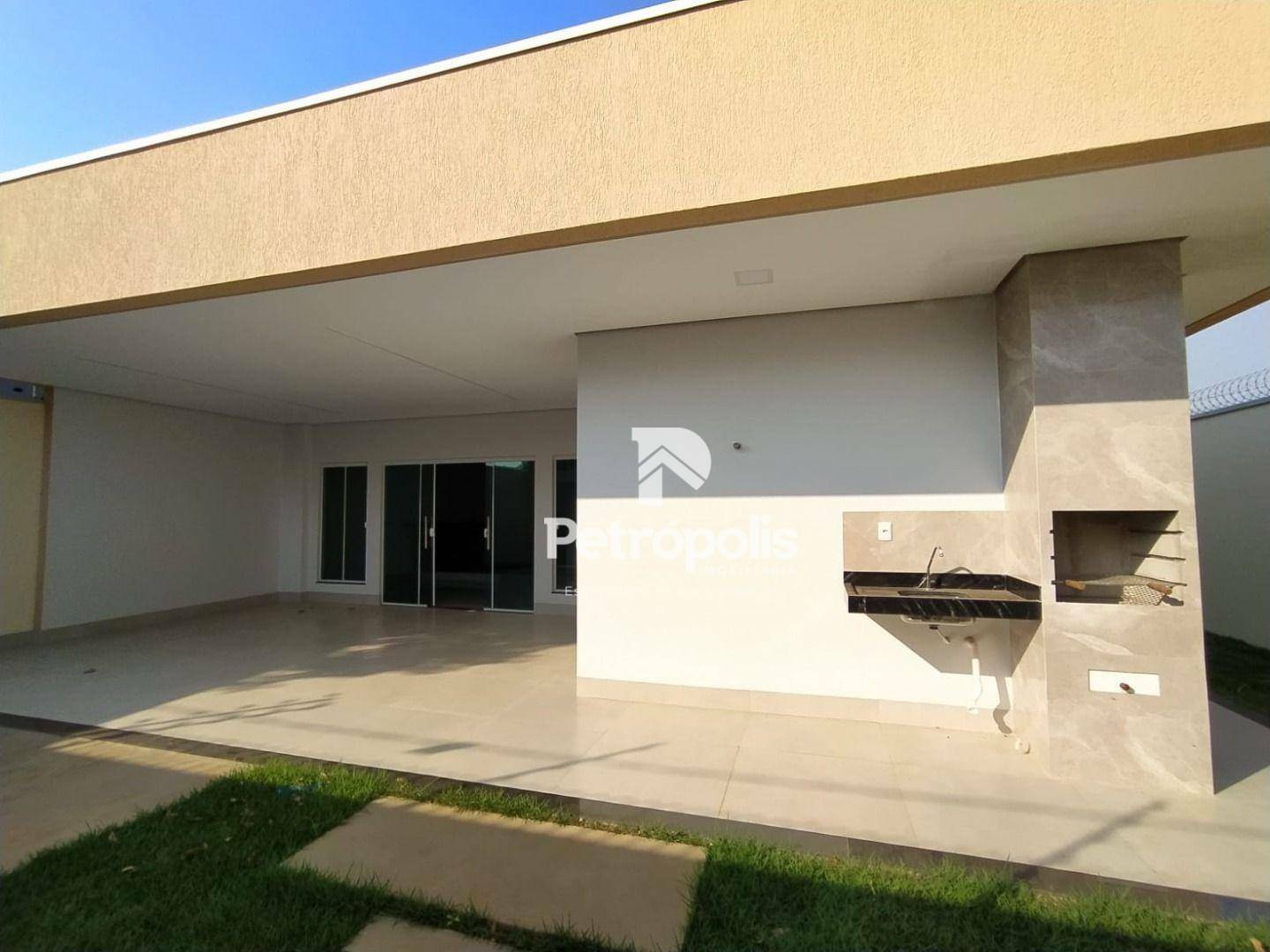 Casa à venda com 3 quartos, 126m² - Foto 2