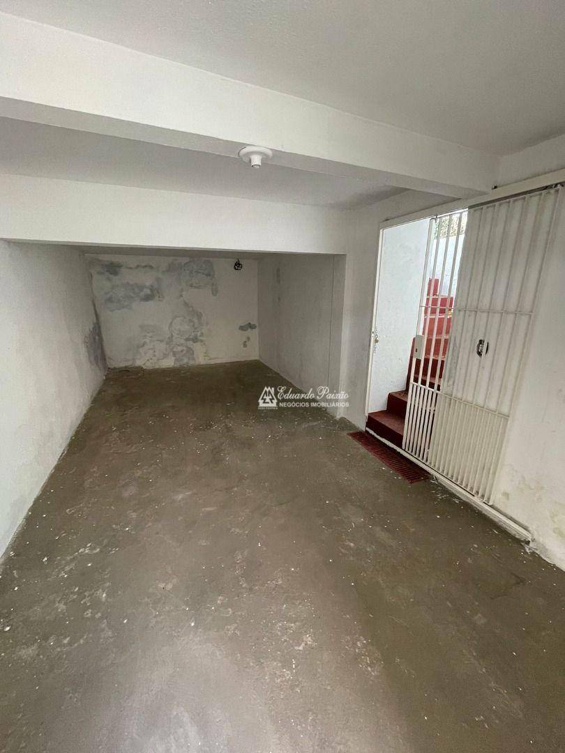 Sobrado à venda e aluguel com 4 quartos, 214m² - Foto 24