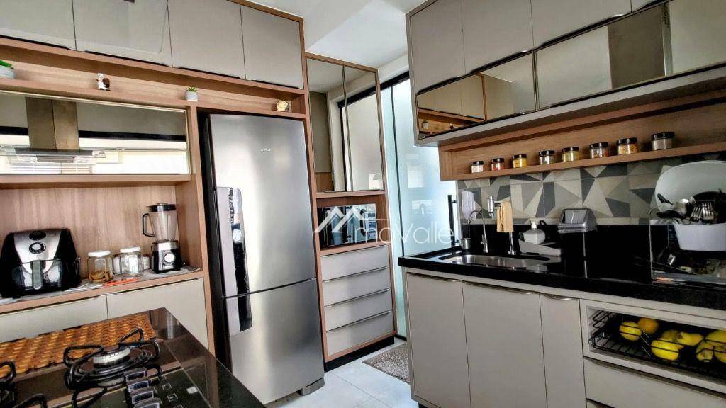Apartamento à venda com 2 quartos, 84m² - Foto 11