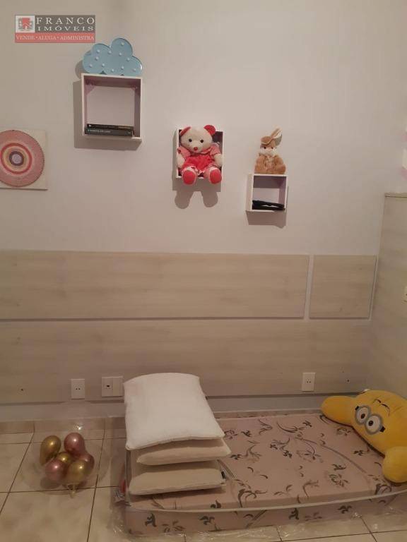 Apartamento à venda com 2 quartos, 60m² - Foto 25