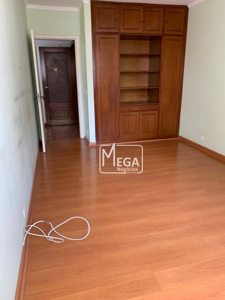 Apartamento à venda com 3 quartos, 173m² - Foto 5