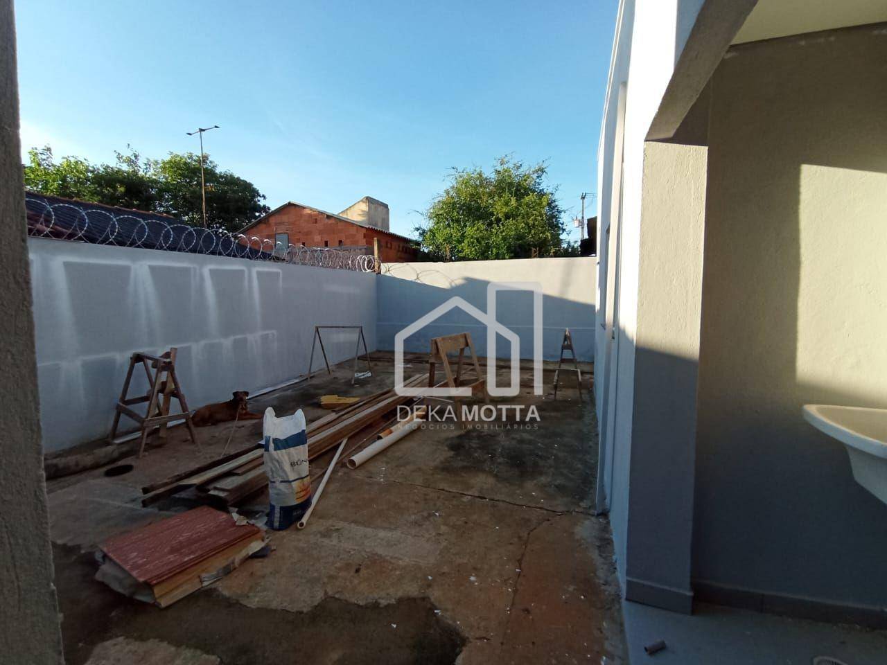 Casa à venda com 2 quartos, 105m² - Foto 13