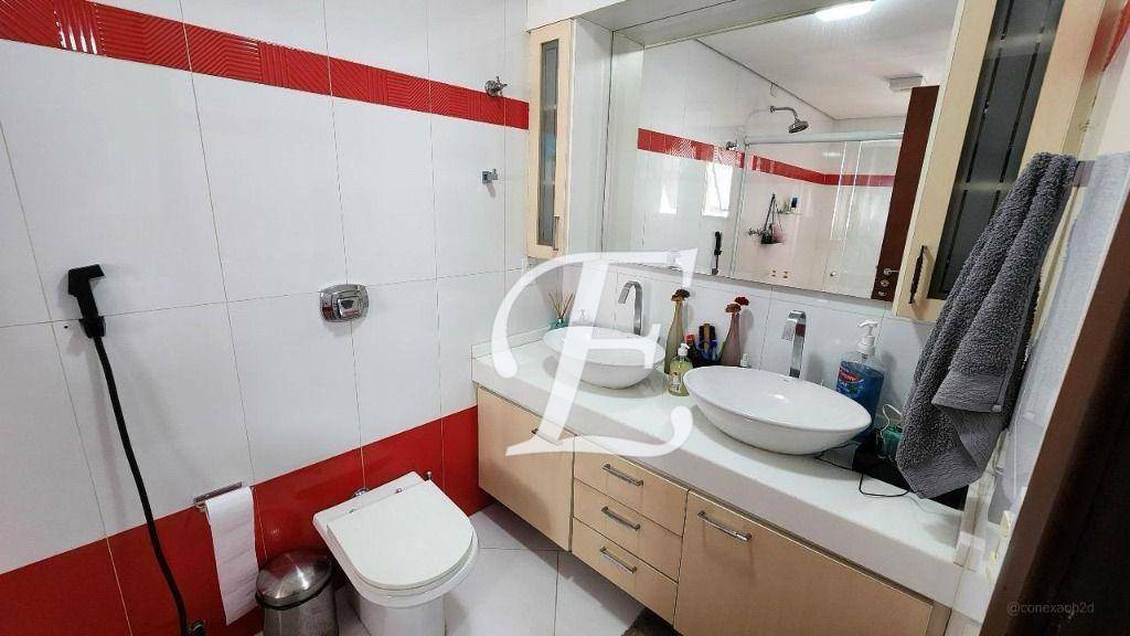 Apartamento à venda com 4 quartos, 220m² - Foto 14