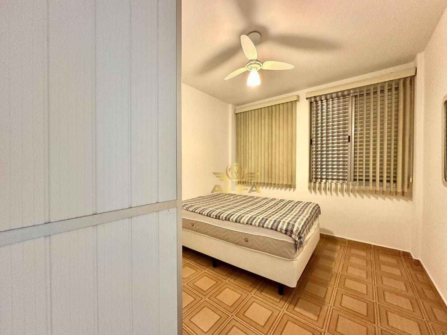 Apartamento à venda com 1 quarto, 45m² - Foto 8