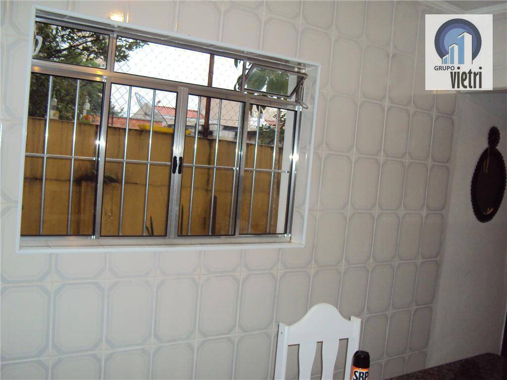 Sobrado à venda com 3 quartos, 120m² - Foto 2