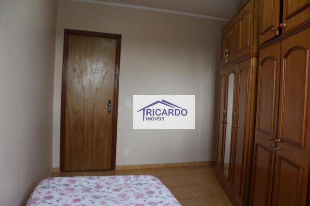 Apartamento à venda com 3 quartos, 81m² - Foto 8