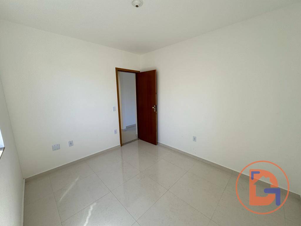 Apartamento à venda com 2 quartos, 65m² - Foto 11