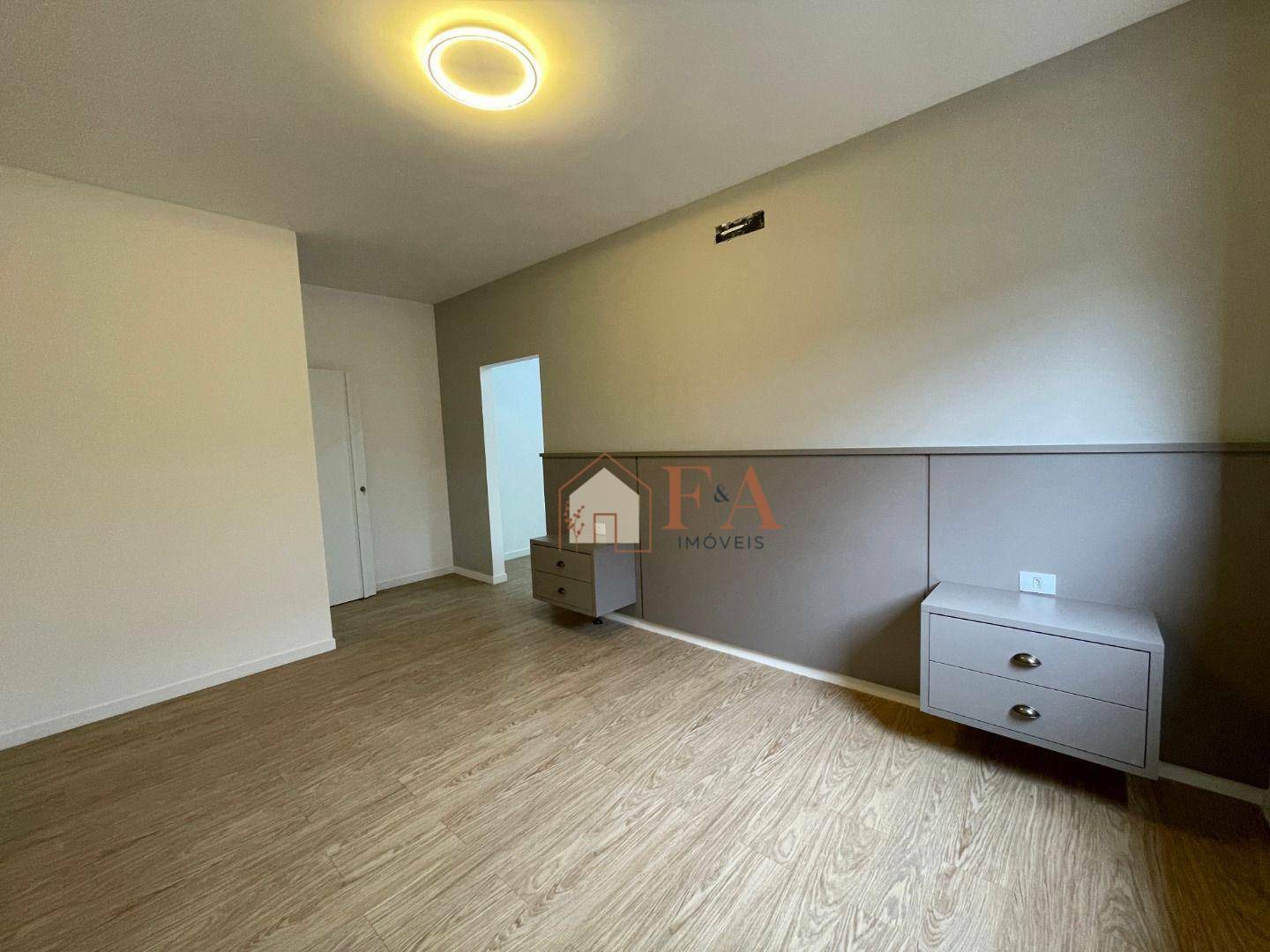 Casa de Condomínio à venda com 4 quartos, 329m² - Foto 17