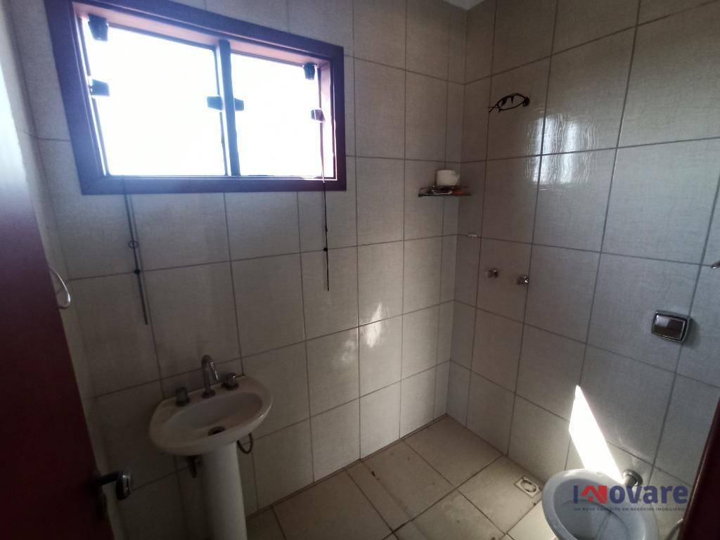 Sobrado à venda com 4 quartos, 240m² - Foto 17