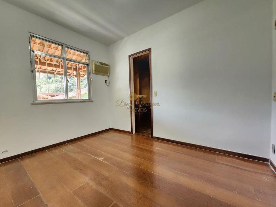 Casa à venda com 3 quartos, 530m² - Foto 23