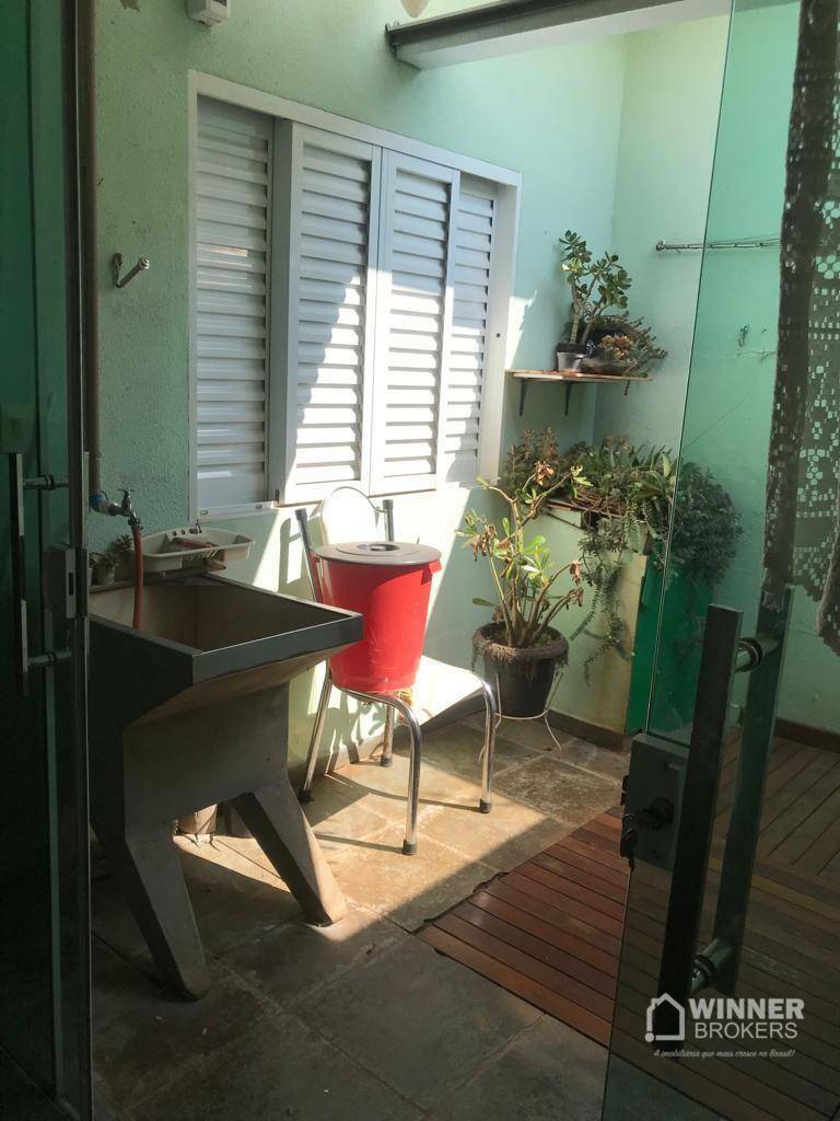 Casa à venda com 2 quartos, 109m² - Foto 24