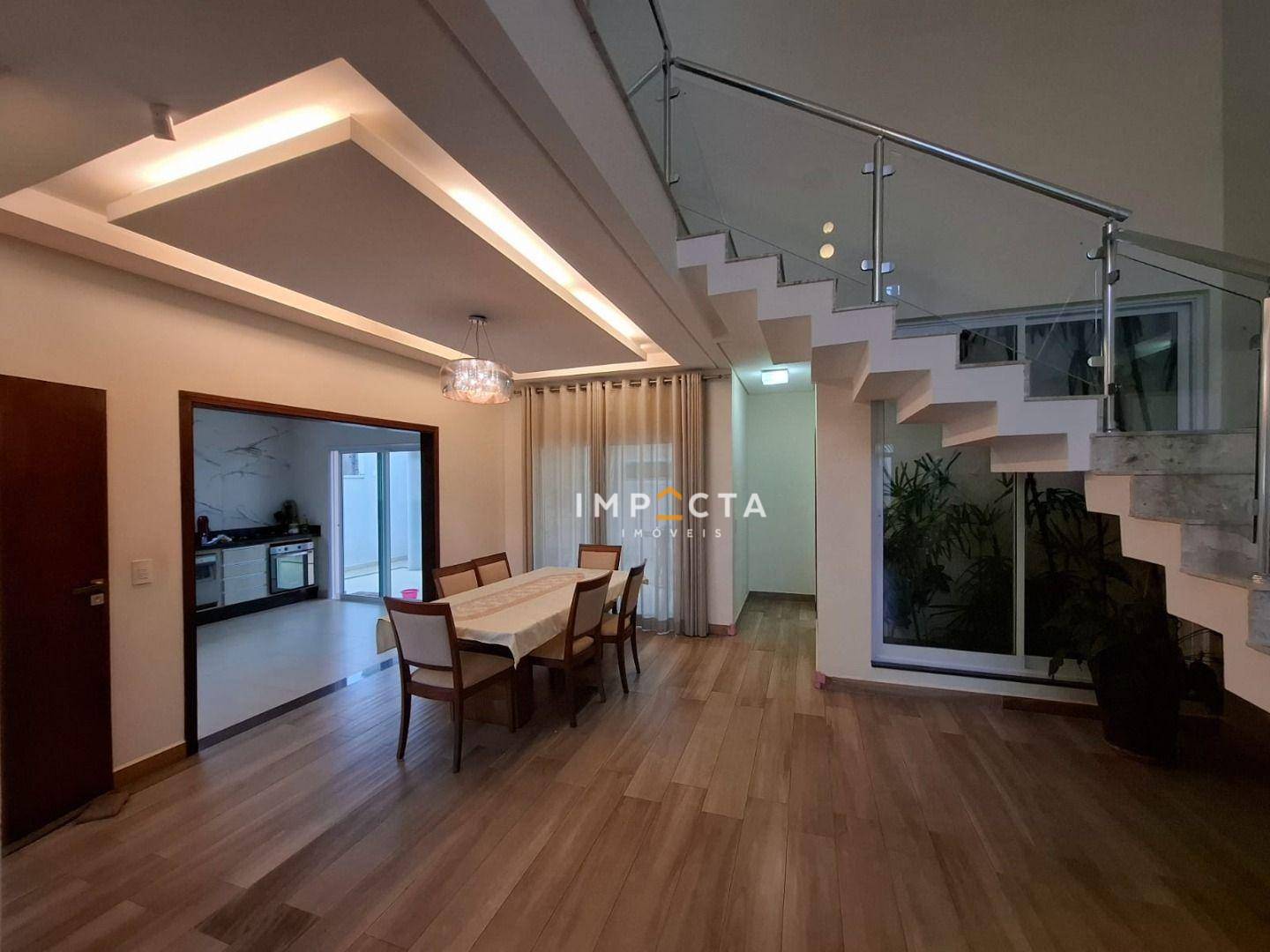 Casa à venda com 4 quartos, 244m² - Foto 16