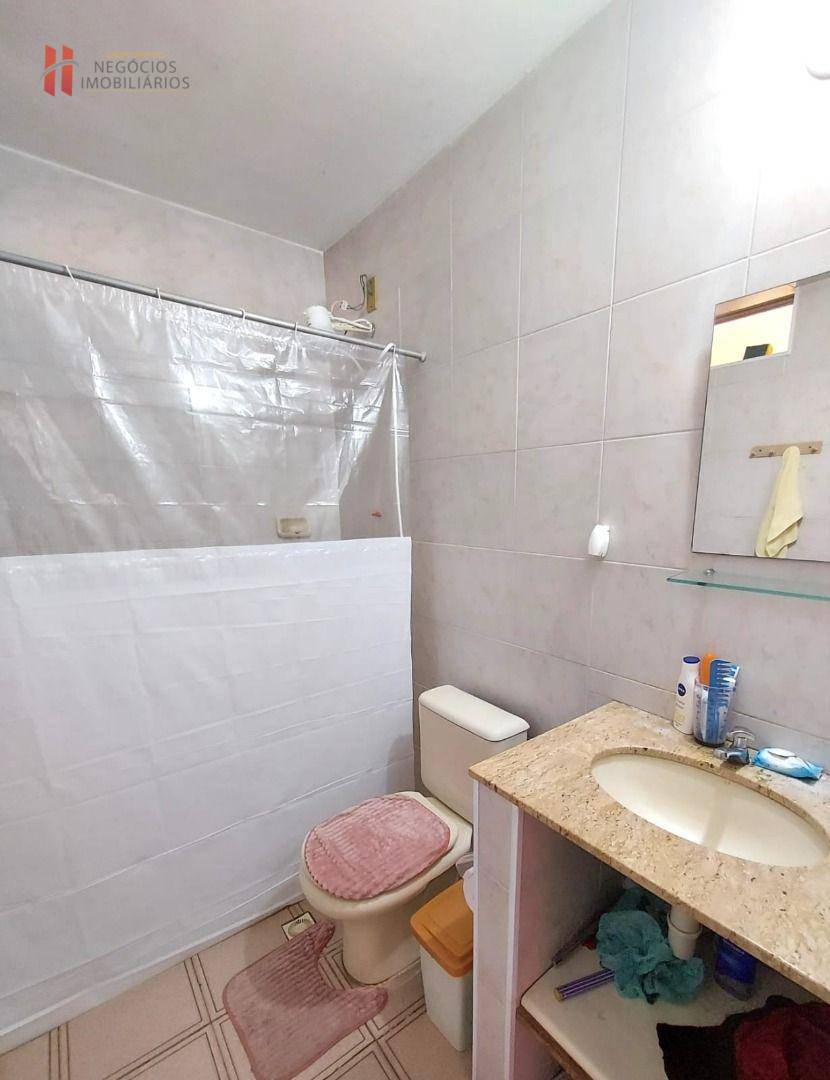 Casa à venda com 3 quartos, 350m² - Foto 27