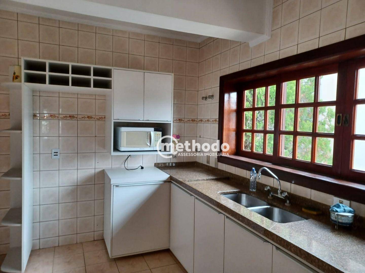 Casa de Condomínio à venda com 4 quartos, 304m² - Foto 17