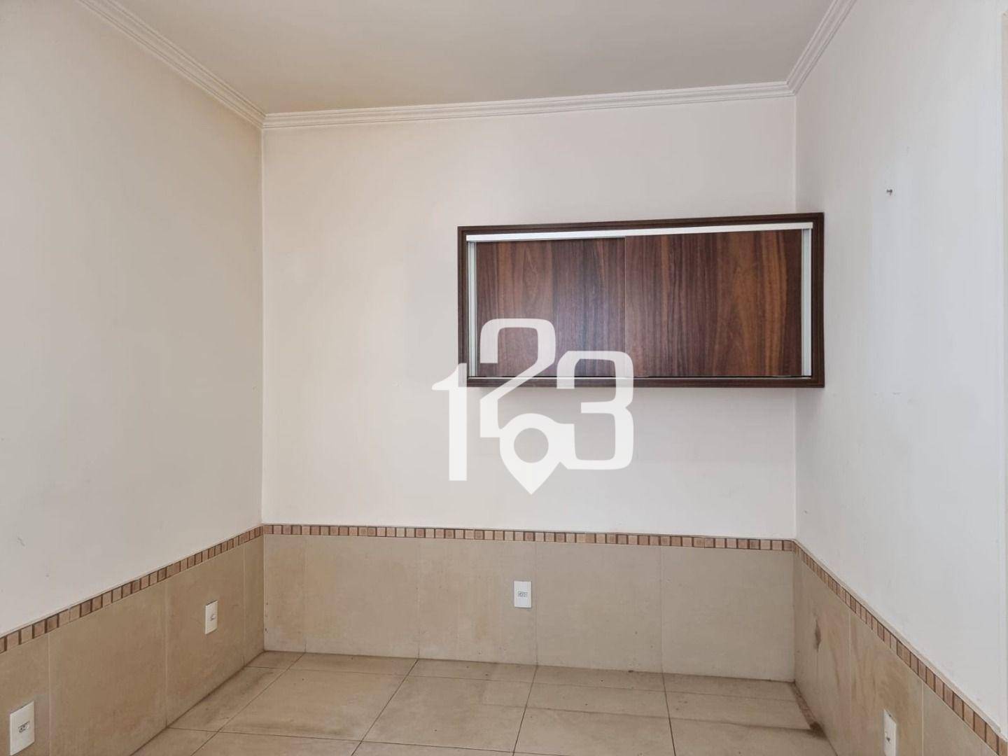 Casa à venda e aluguel com 2 quartos, 90m² - Foto 4