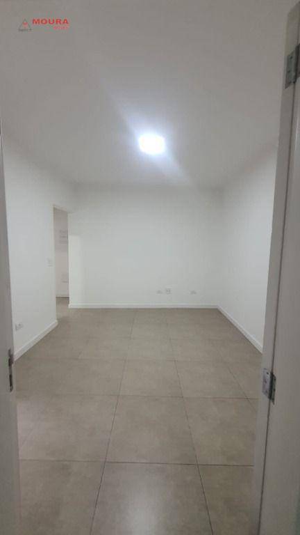 Apartamento à venda com 3 quartos, 76m² - Foto 9