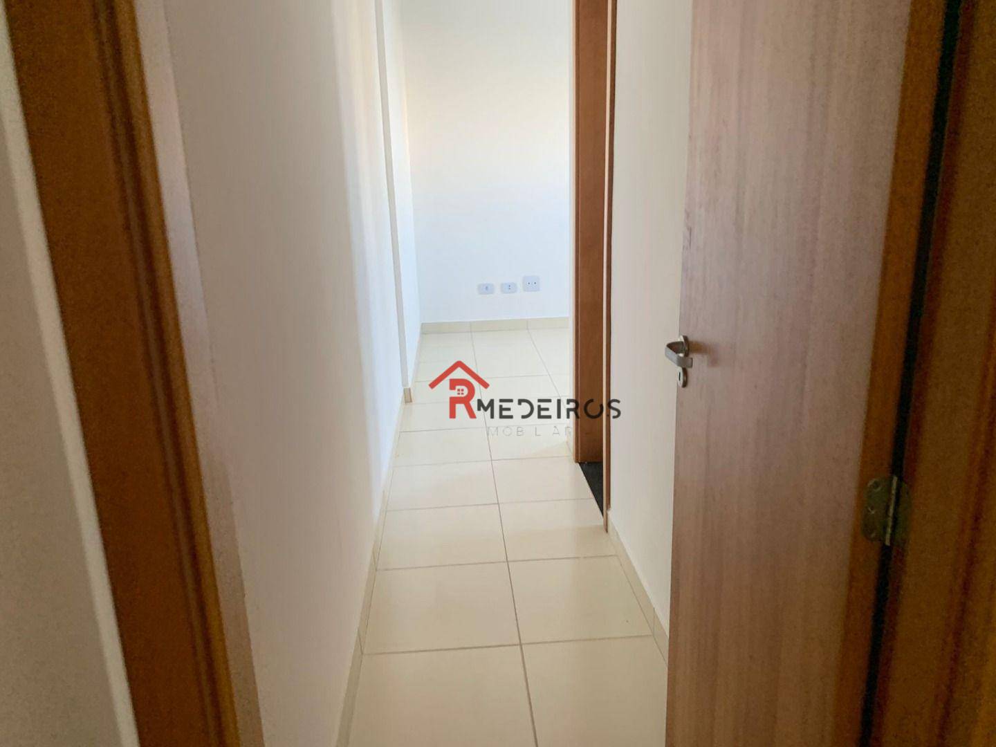 Apartamento à venda com 2 quartos, 62m² - Foto 15