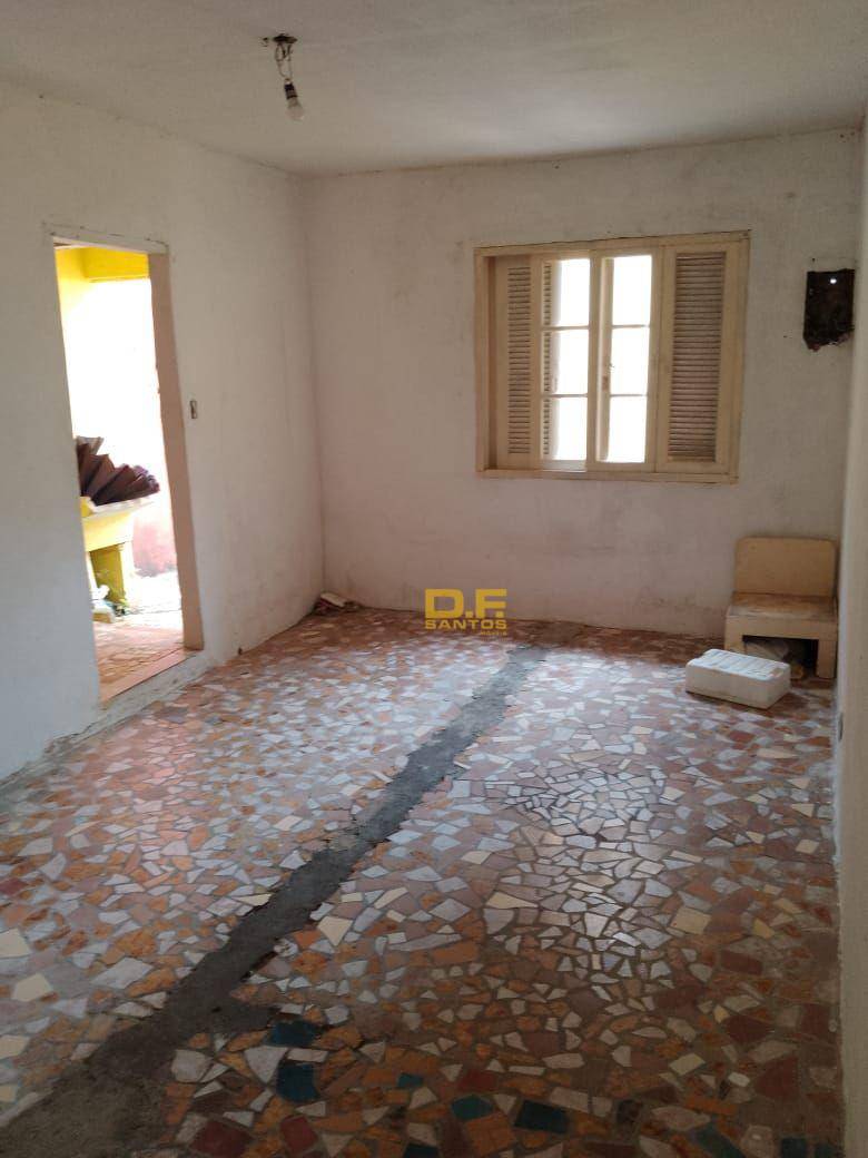 Casa à venda e aluguel com 1 quarto, 76m² - Foto 8