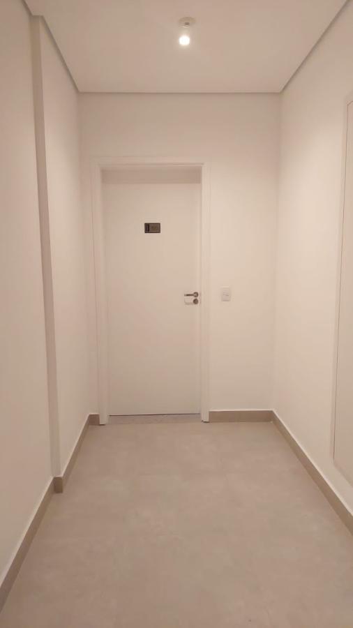 Apartamento à venda com 2 quartos, 69m² - Foto 20