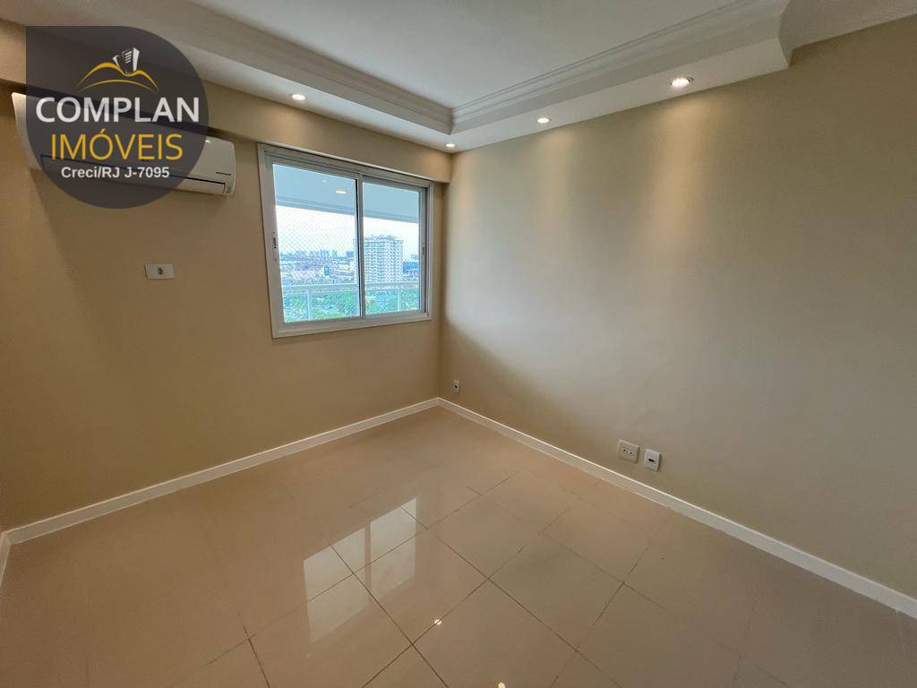 Apartamento para alugar com 4 quartos, 137m² - Foto 13