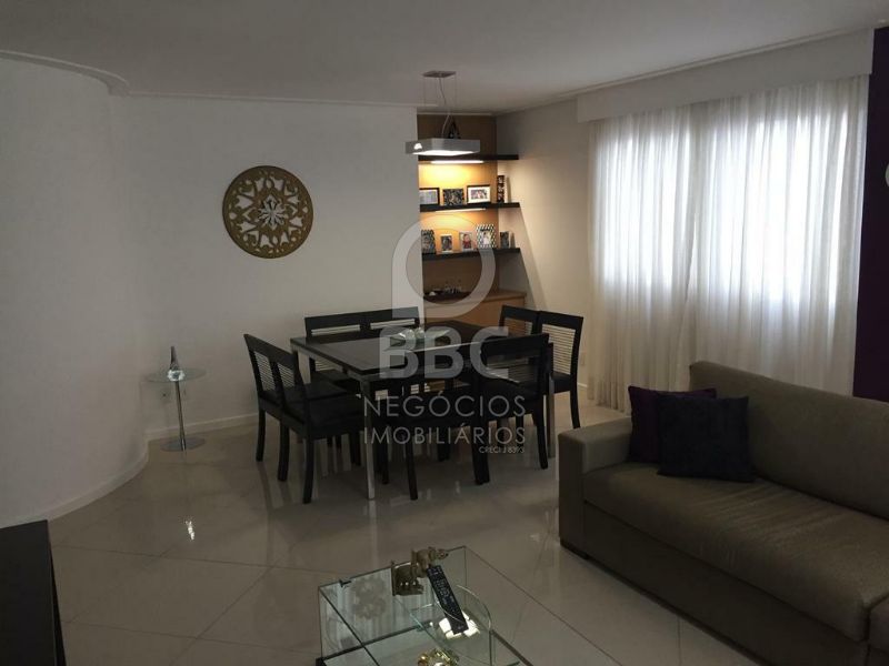 Apartamento à venda com 3 quartos, 140m² - Foto 4