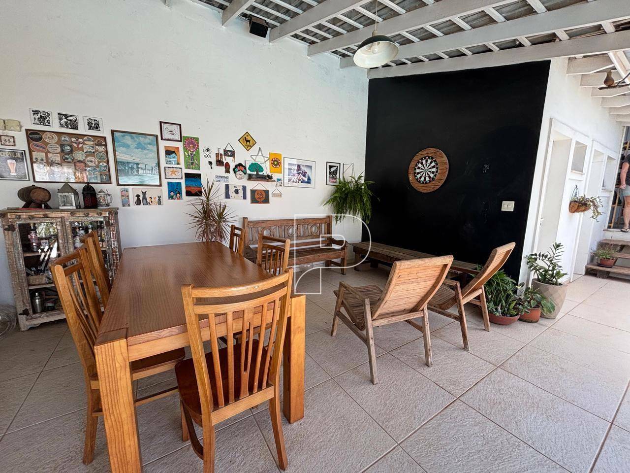 Casa de Condomínio à venda e aluguel com 3 quartos, 250m² - Foto 34