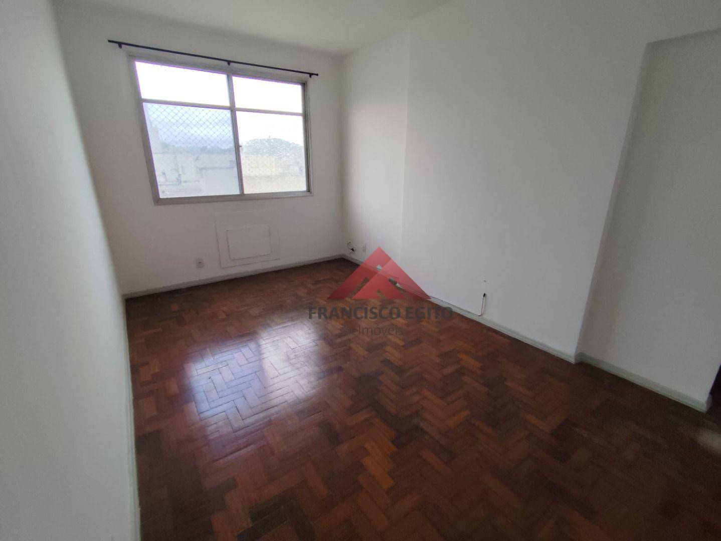 Apartamento para alugar com 1 quarto, 67m² - Foto 3