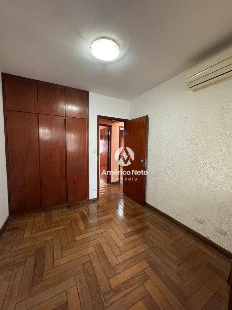 Apartamento para alugar com 3 quartos, 108m² - Foto 17