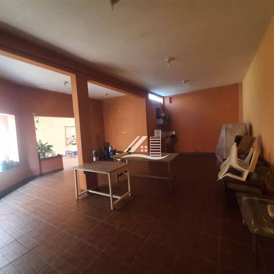 Sobrado à venda com 3 quartos, 271m² - Foto 39