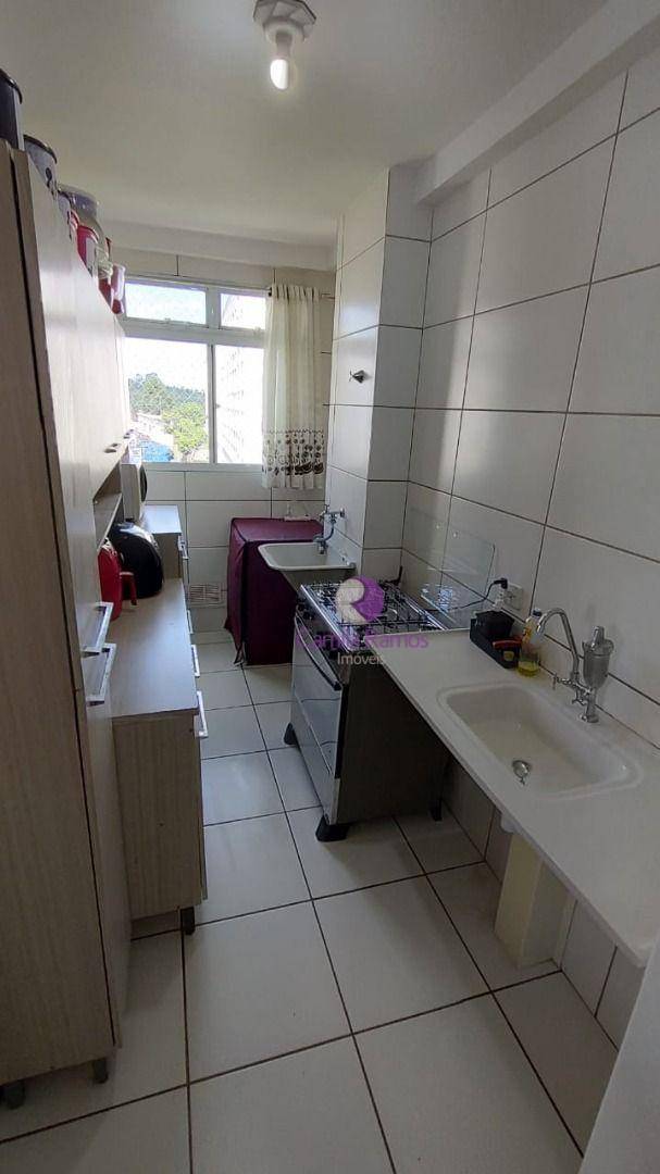 Apartamento à venda com 2 quartos, 48m² - Foto 4