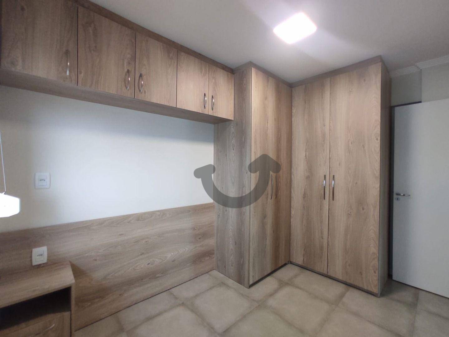 Apartamento para alugar com 2 quartos, 104m² - Foto 8