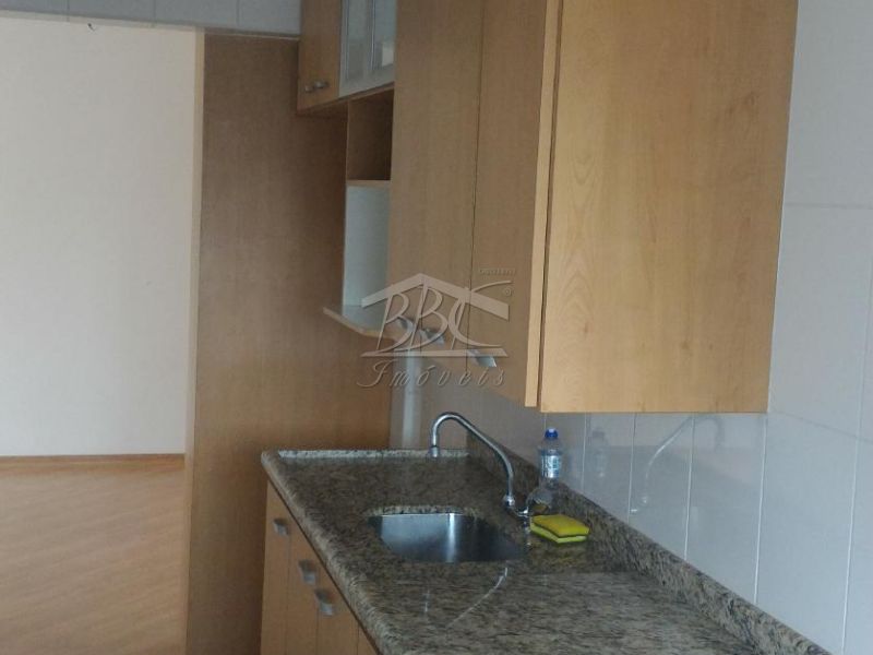 Apartamento à venda com 2 quartos, 57m² - Foto 3