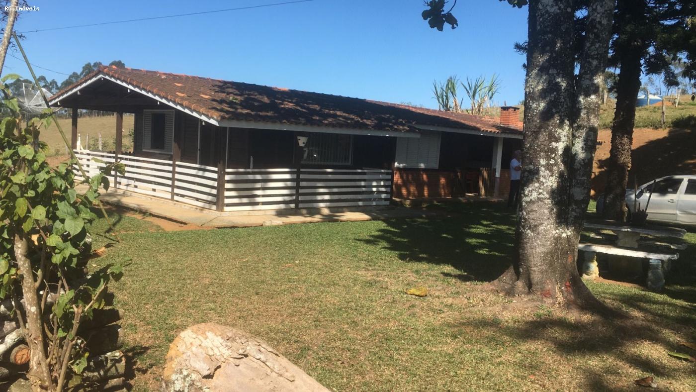 Sítio à venda com 3 quartos, 150m² - Foto 2