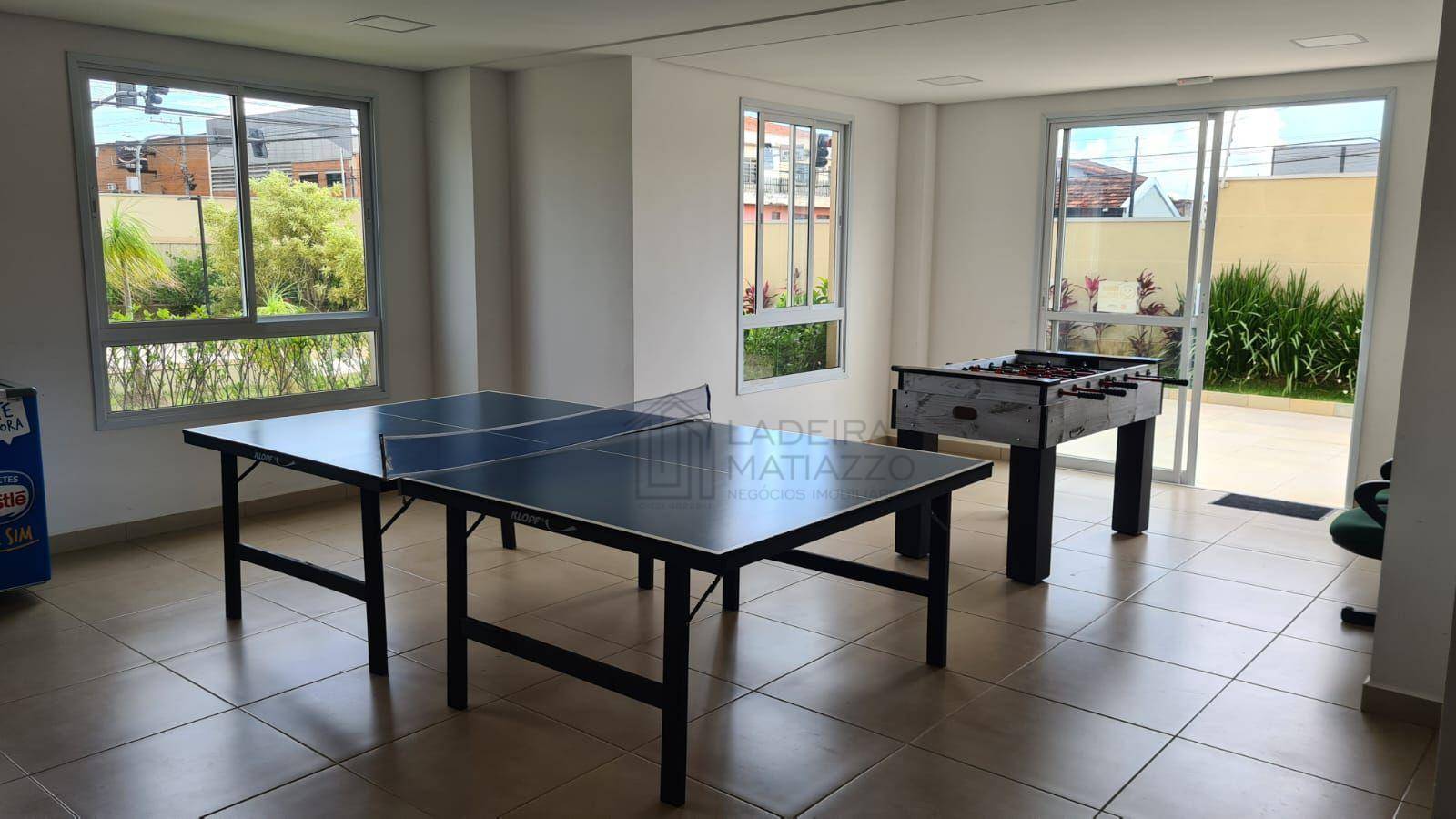 Apartamento à venda com 3 quartos, 77m² - Foto 25