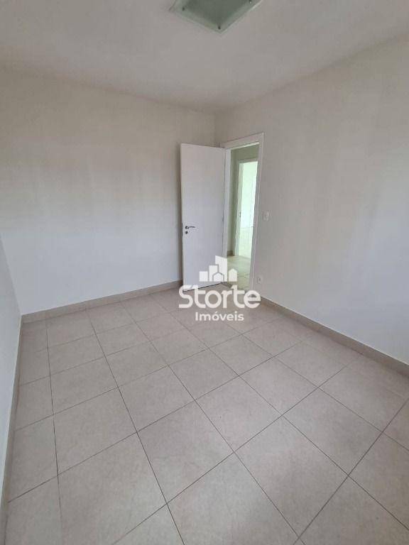 Apartamento para alugar com 3 quartos, 164m² - Foto 6