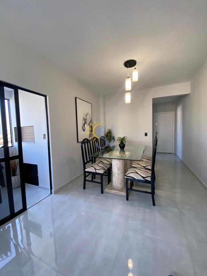 Apartamento à venda com 3 quartos, 109m² - Foto 2