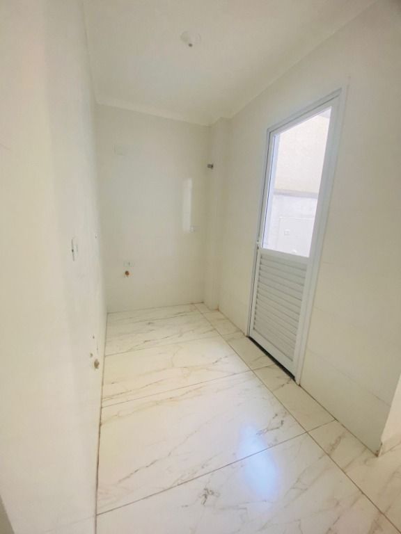 Apartamento à venda com 2 quartos, 44m² - Foto 6