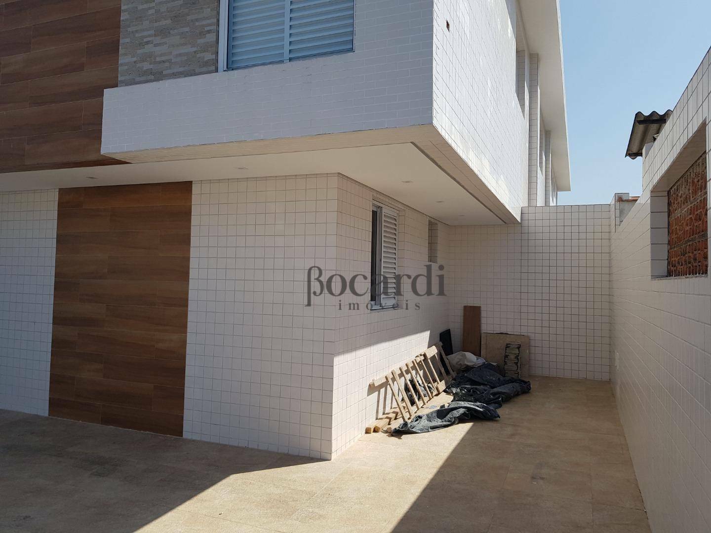 Casa à venda com 2 quartos, 49m² - Foto 4