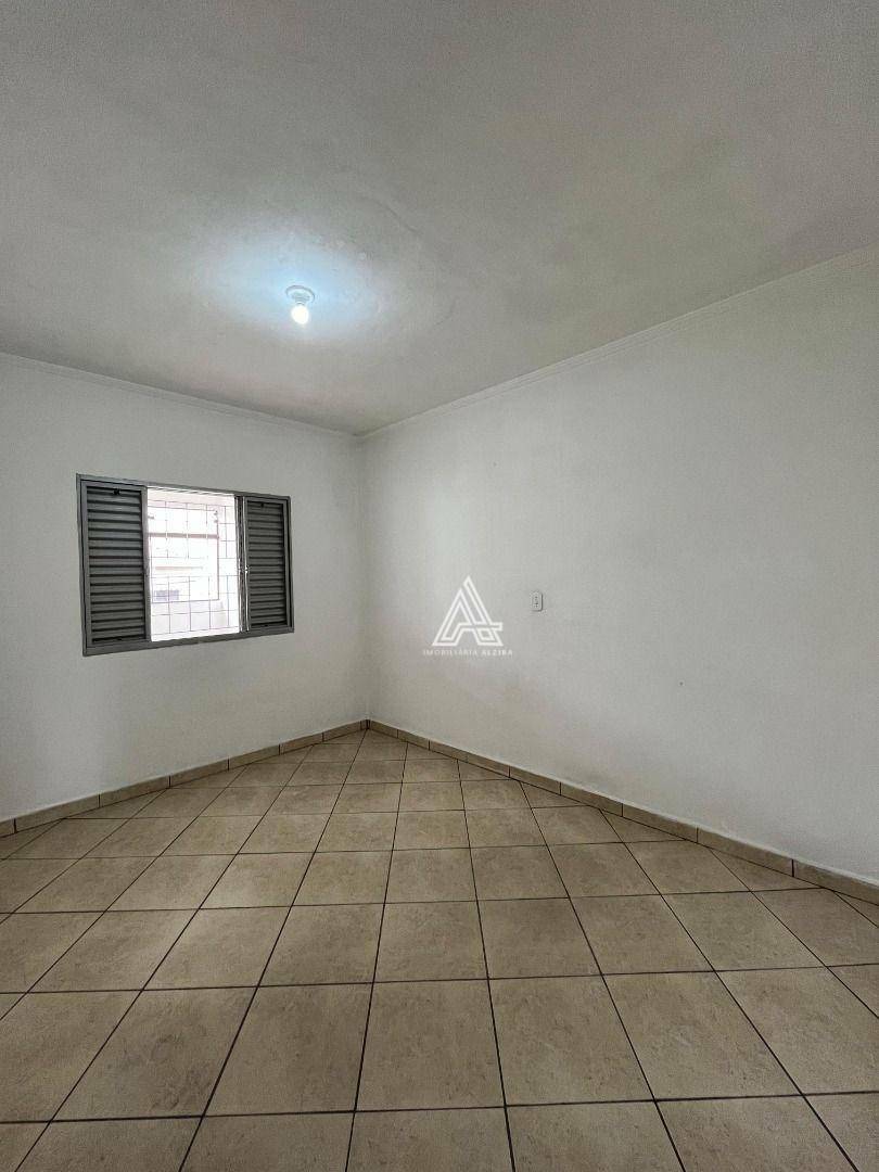 Casa para alugar com 6 quartos, 200m² - Foto 56