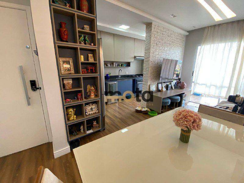 Apartamento à venda com 2 quartos, 69m² - Foto 13