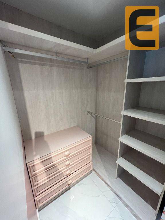 Apartamento à venda com 4 quartos, 220m² - Foto 20