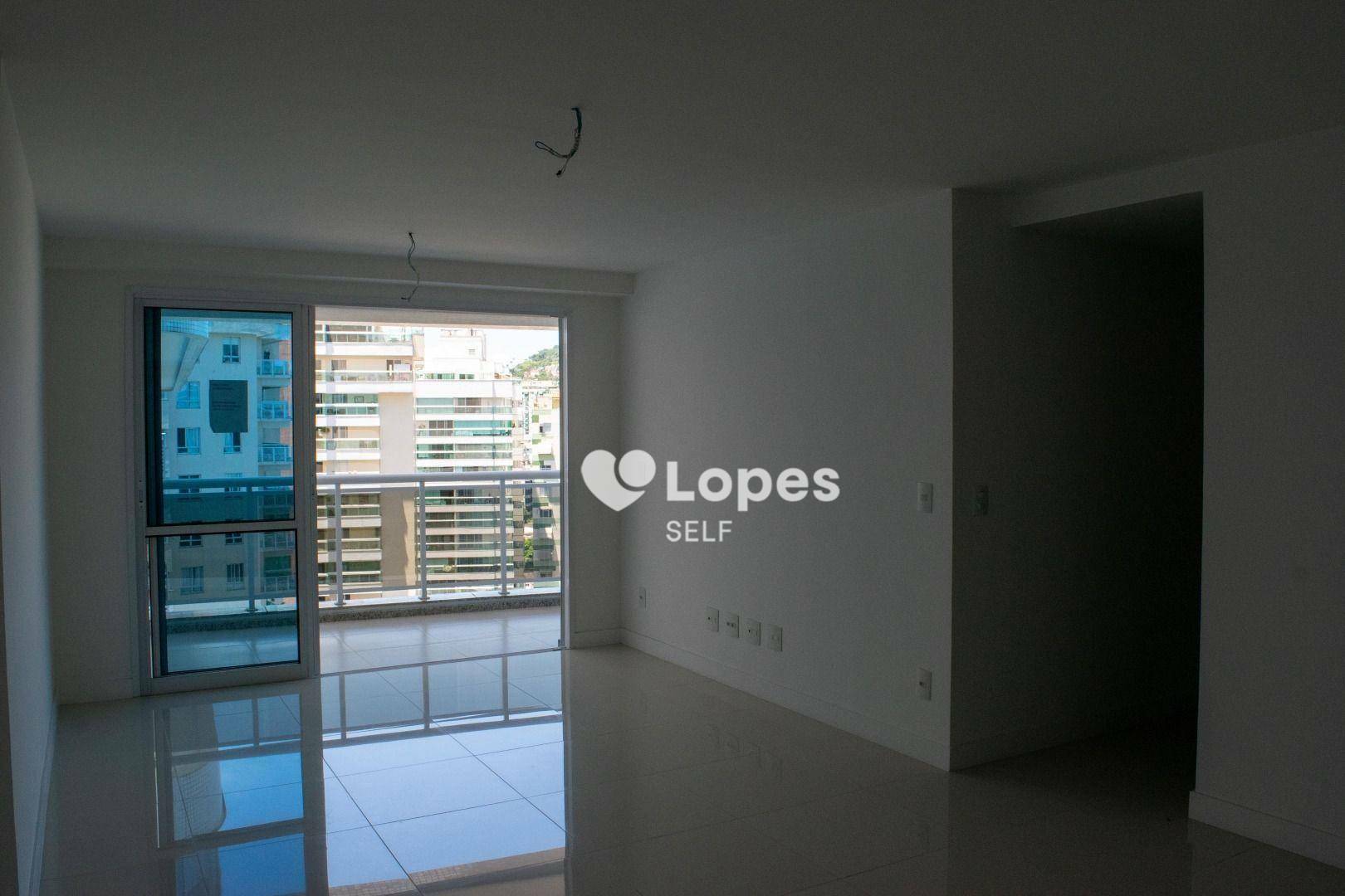 Apartamento à venda com 3 quartos, 97m² - Foto 1