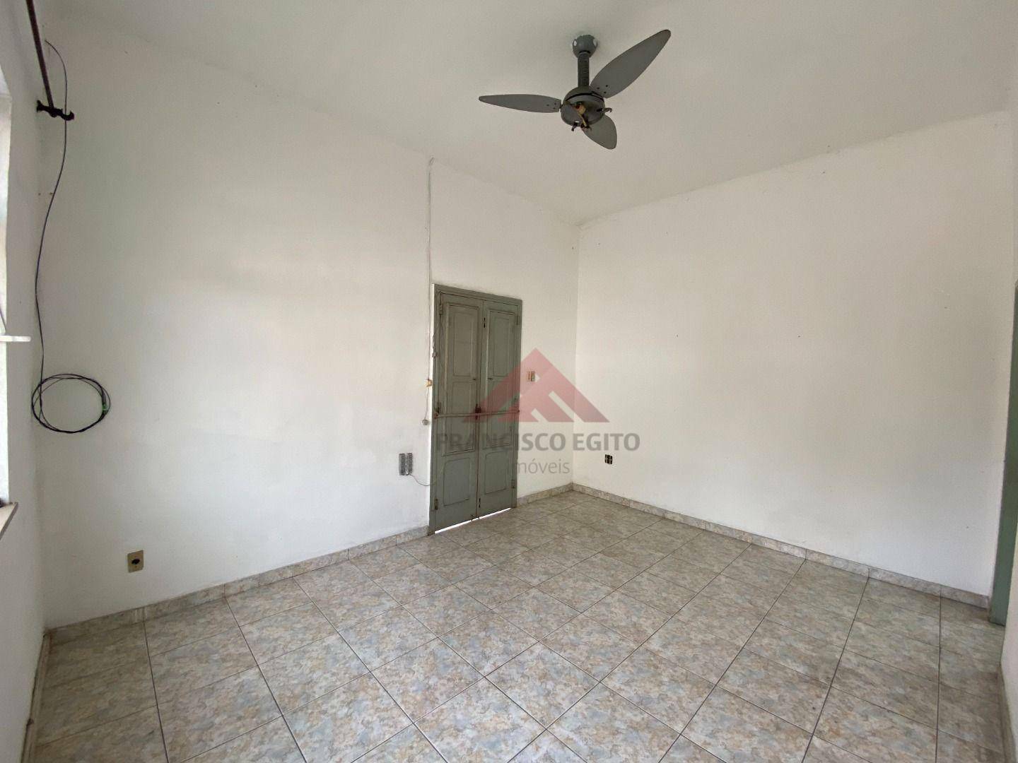 Casa à venda com 3 quartos, 130m² - Foto 10